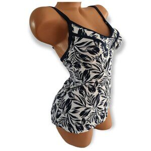 nwt 2pc Floral Tankini Swimsuit blue/black/white S